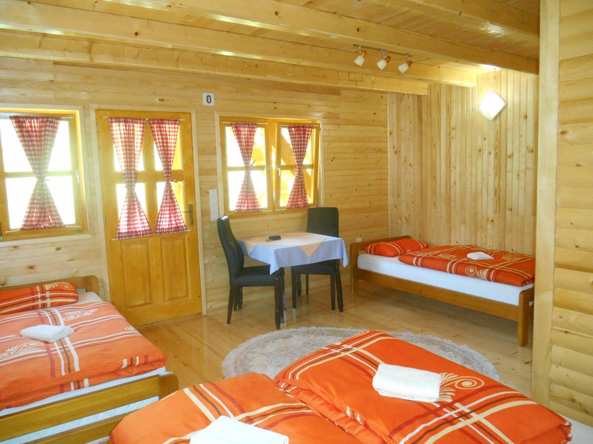 Motel Bavaria Foca Kültér fotó